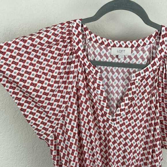 LOFT Red and White Patterned Floral Dress size Medium - Picture 2 of 6